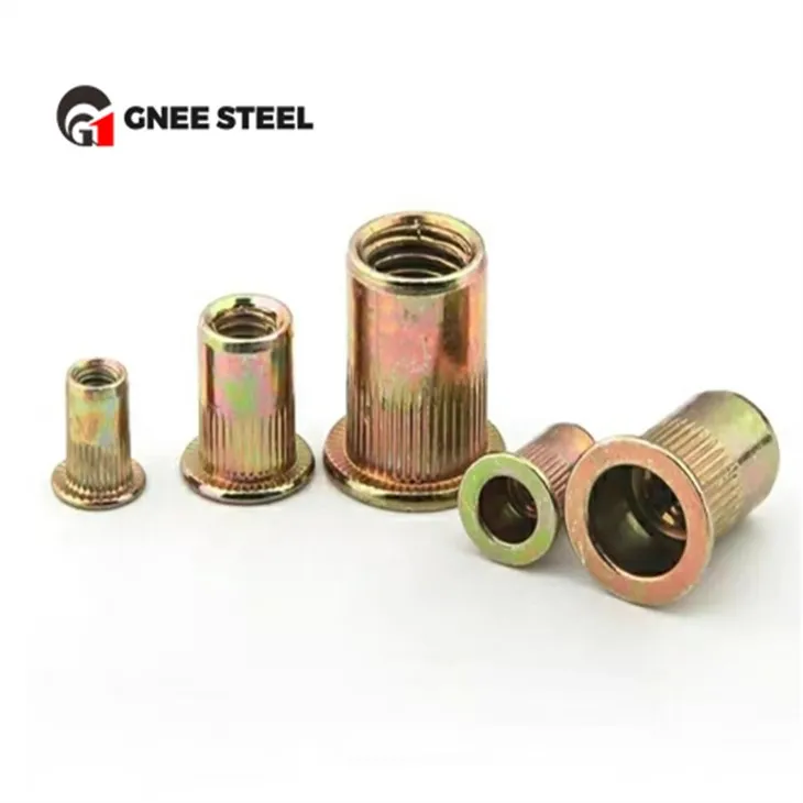 Tuercas remachables de acero galvanizado DIN7340